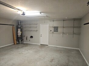 5240 Avery Woods Ln in Knoxville, TN - Building Photo - Building Photo