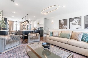 85 Lucile St in Nashville, TN - Building Photo