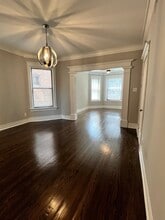 7421 S Eberhart Ave in Chicago, IL - Building Photo - Building Photo