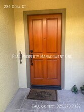 226 Opal Ct in San Ramon, CA - Building Photo - Building Photo