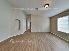 1088 E Palomino Way in Queen Creek, AZ - Building Photo - Building Photo