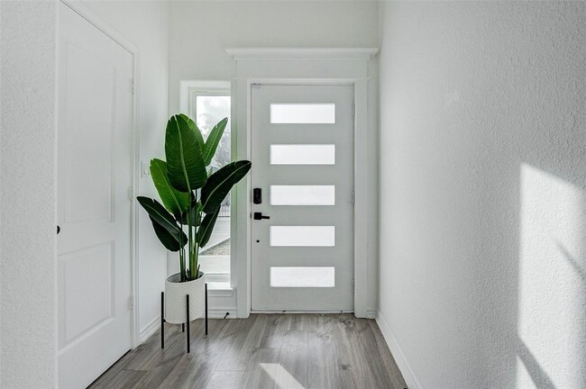 10213 Ashville Dr in Houston, TX - Building Photo - Building Photo