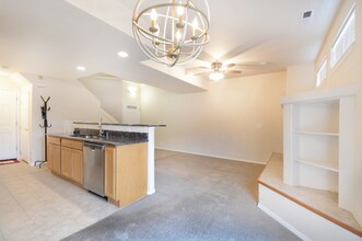 1038 Cheyenne Blvd in Colorado Springs, CO - Building Photo - Building Photo