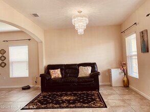 824 Musgrass Cir in West Melbourne, FL - Building Photo - Building Photo