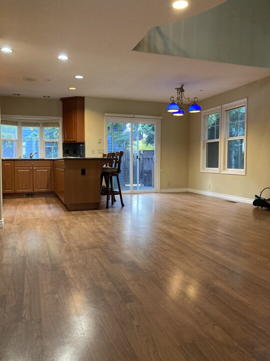 129 Myrtle St in Santa Cruz, CA - Building Photo