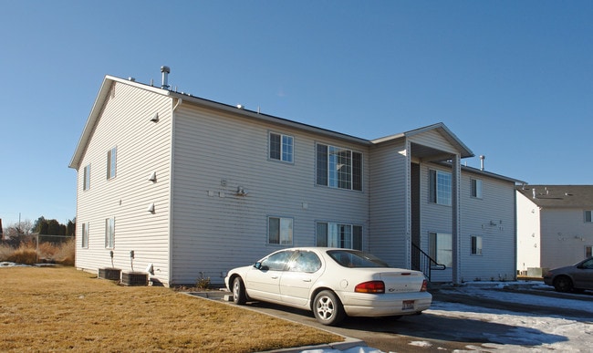 Horton Creek Apartments in Nampa, ID - Foto de edificio - Building Photo