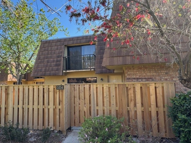 property at 5314 Brook Ct