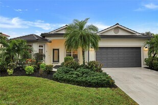 4707 Brixton Ct in Lehigh Acres, FL - Building Photo