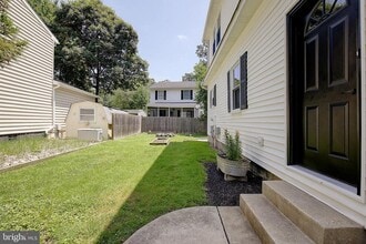 5645 Battee Dr in Deale, MD - Building Photo - Building Photo