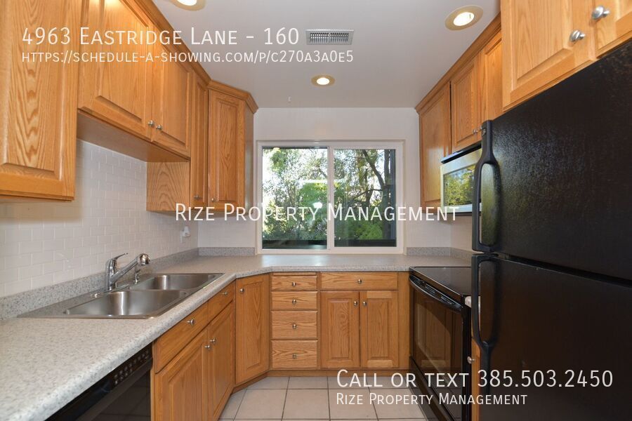 4963 Eastridge Ln in Salt Lake City, UT - Building Photo