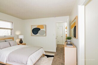 314 Knox Ave N in Minneapolis, MN - Building Photo - Building Photo