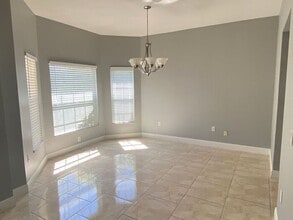 2467 Huron Cir in Kissimmee, FL - Building Photo - Building Photo