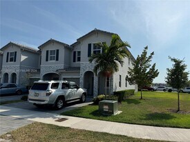 1110 SE 27th Terrace in Homestead, FL - Building Photo