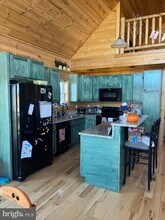 4464 Leetown Rd in Summit Point, WV - Building Photo - Building Photo