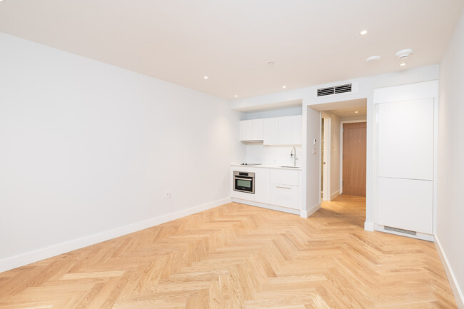 11 Commonwealth Ave, Unit #103