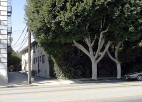 1217-1223 N Crescent Heights Blvd in West Hollywood, CA - Building Photo