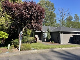 1417 Estate Pl in Fircrest, WA - Building Photo