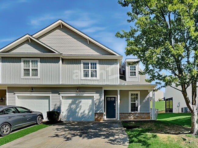property at 612 Woodson Dr