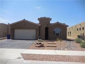 14664 Christian Castle in El Paso, TX - Building Photo - Building Photo