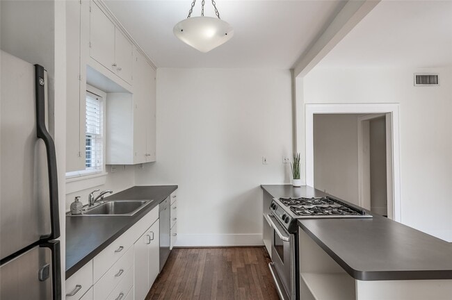 1737 Albans Rd, Unit 1 in Houston, TX - Building Photo - Building Photo