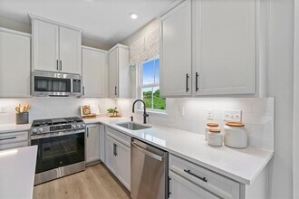 178 Elk Ridge Dr in Moon Township, PA - Building Photo - Building Photo