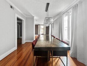 1310 Anita St in Houston, TX - Building Photo - Building Photo