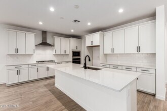 23724 N 165th Dr in Surprise, AZ - Building Photo - Building Photo
