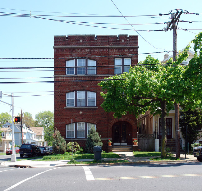 788 Kearny Ave in Kearny, NJ - Building Photo - Building Photo