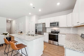 Easthaven in Pooler, GA - Building Photo - Building Photo