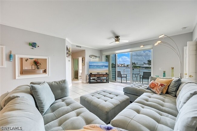 4530 Gulf Shore Blvd N in Naples, FL - Building Photo - Building Photo