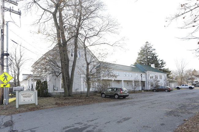 Roncalli Apartments in Augusta, ME - Building Photo - Building Photo