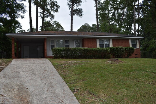 property at 260 W Vineland Rd