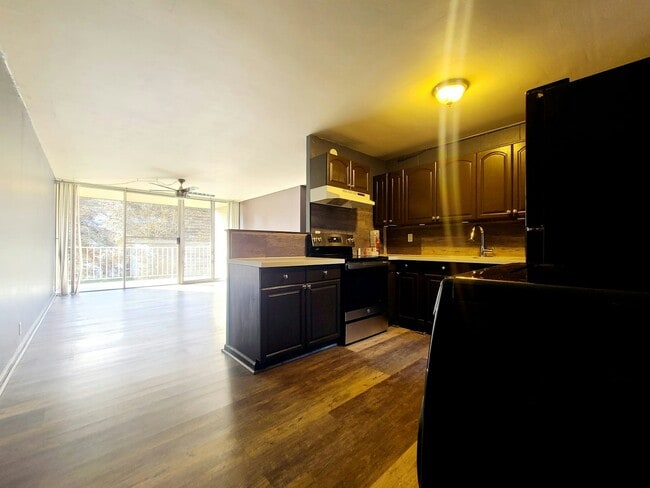 95-273-273 Waikalani Dr