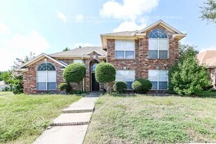 2837 Perrine Pl in Grand Prairie, TX - Building Photo