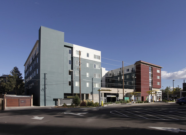 Renaissance Uptown Lofts in Denver, CO - Building Photo - Building Photo