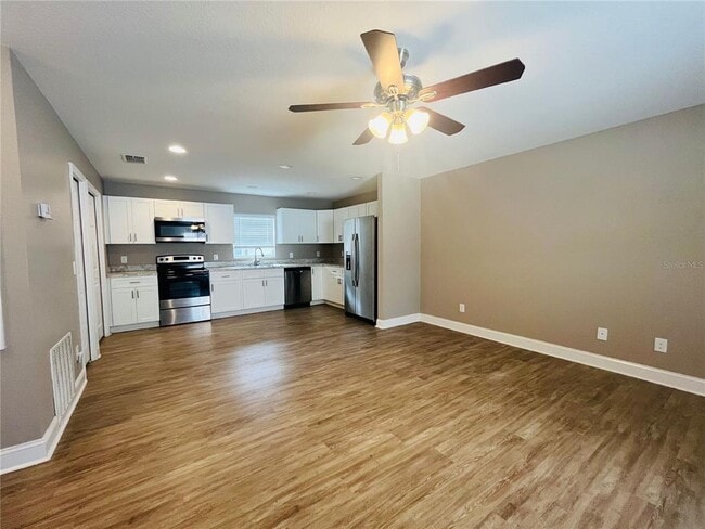 640 E Grapefruit Ave in Lake Alfred, FL - Building Photo - Building Photo