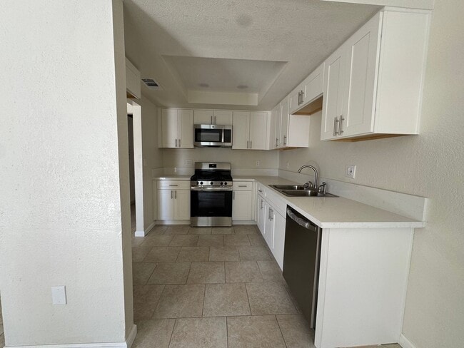 41749 Marine Dr in Hemet, CA - Building Photo - Building Photo
