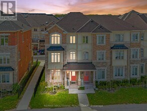 533 Dundas St E in Oakville, ON - Building Photo - Building Photo