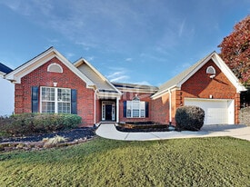 5 Red Jonathan Ct in Simpsonville, SC - Building Photo
