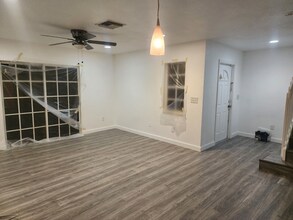 205 NW 12th Ave in Fort Lauderdale, FL - Foto de edificio - Building Photo