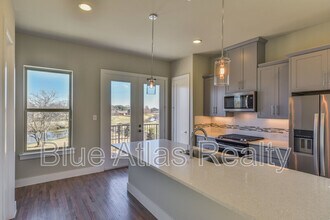 736 N Plano Rd in Richardson, TX - Building Photo - Building Photo