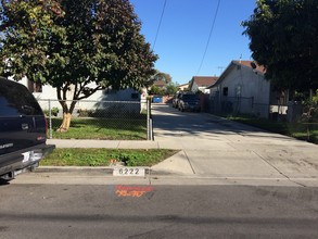 6222 Bear Ave in Bell Gardens, CA - Foto de edificio - Building Photo