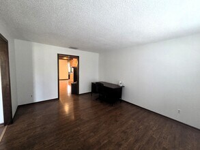 3345 S Jefferson Ave in Springfield, MO - Building Photo - Building Photo