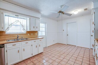12710 Shady Knoll Ln in Cypress, TX - Building Photo - Building Photo