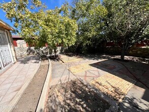 1516 Oakdale St in El Paso, TX - Building Photo - Building Photo