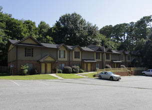 East Point Commons in Atlanta, GA - Building Photo - Building Photo