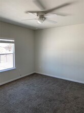 2409 N Hickory St in Sherman, TX - Building Photo - Building Photo