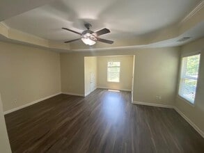 4153 Creekrun Cir in Buford, GA - Building Photo - Building Photo