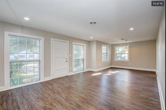 417 Sue St, Unit Main House in Houston, TX - Building Photo - Building Photo