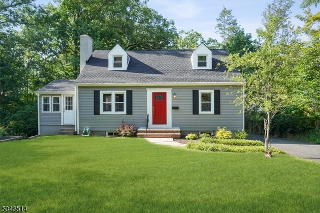 property at 51 Evergreen Rd